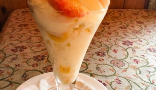 愛知県半田市の「シャンドール」の桃パフェが美味しすぎる！