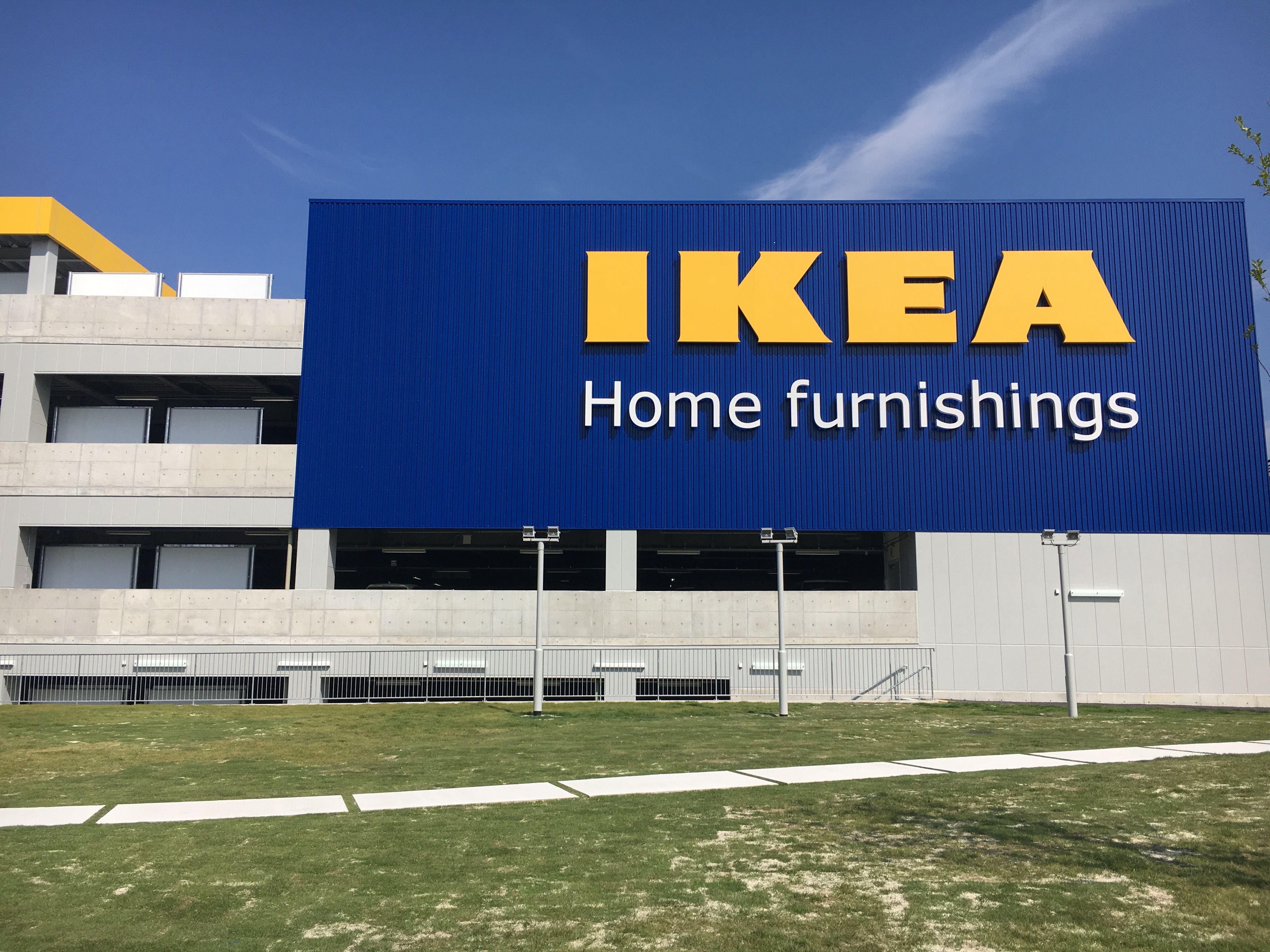 【愛知県初出店イケア！初日から混雑。IKEA長久手入場に２時間待ち！】