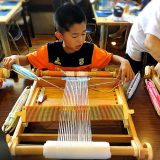 福井県勝山市の「はたや記念館　ゆめおーれ勝山」で子供も楽しめるはた織り体験