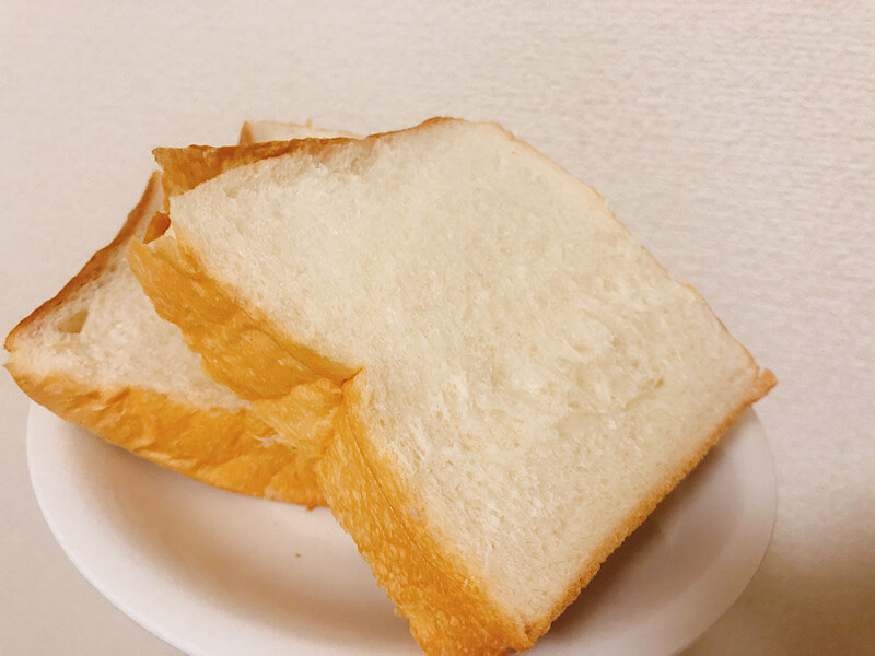 マコパンの食パン