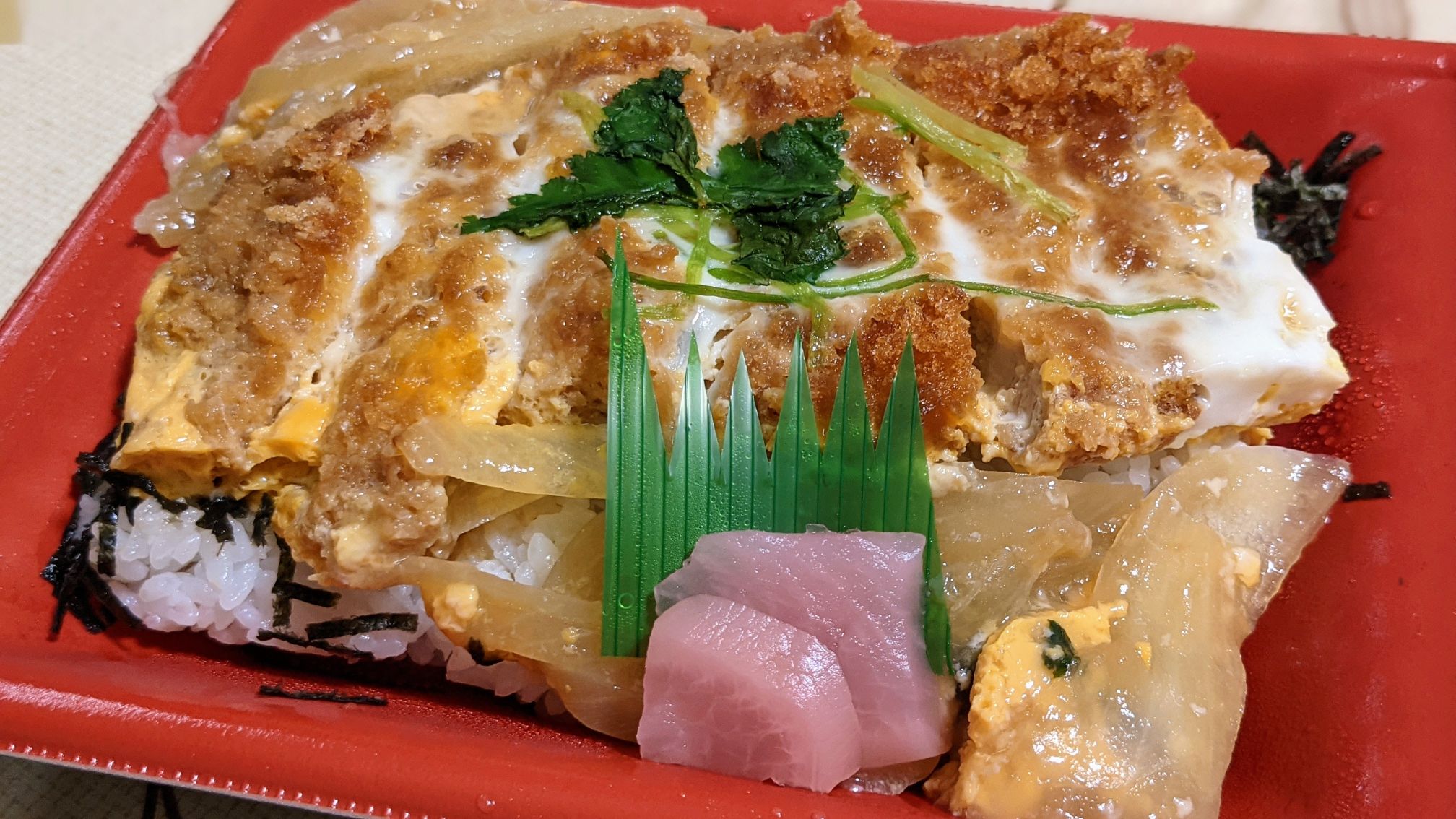 Vdrug（ブイドラッグ）大須店の惣菜